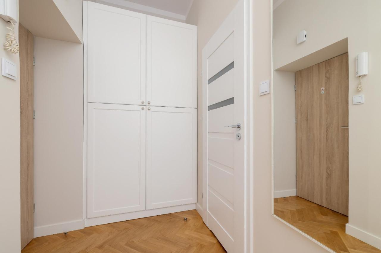Modern Kazimierz For 4 Guests Only 1 Km To Wawel Castle By Renters Apartament